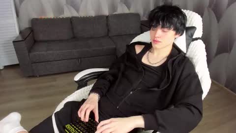 John online show from 09/25/25, 03:27