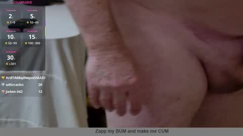 Snapshot of john_little_one chatting on 10/15/25, 05:57 JOHN online show from 10/15/25, 05:57