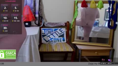 Snapshot of john_little_one chatting on 10/17/25, 05:15 JOHN online show from 10/17/25, 05:15