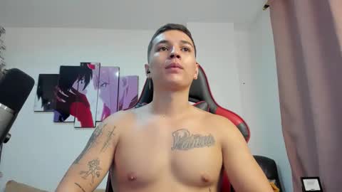 Snapshot of john_s117 chatting on 11/28/25, 12:46 JOHN online show from 11/28/25, 12:46