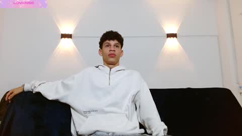 Snapshot of john_ssnow29 chatting on 10/07/25, 02:53 john_ssnow29 online show from 10/07/25, 02:53