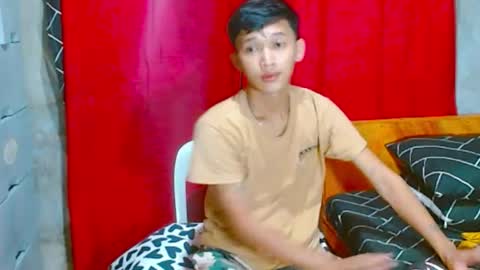 Snapshot of john_zacharyxx chatting on 07/21/26, 06:38 JohnXxx online show from 07/21/26, 06:38