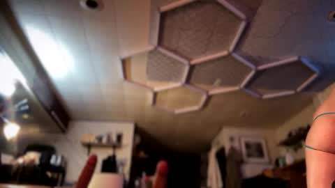 bisexual King  online show from 12/17/25, 05:35