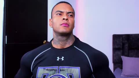 Snapshot of johnbelt_ chatting on 11/26/25, 10:33 john belt online show from 11/26/25, 10:33