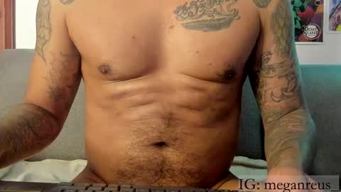 John carrie    Independent  Help me reach my goal 100 likes and 10000 followers  online show from 02/14/25, 07:38