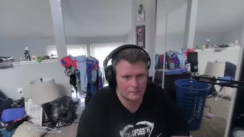 johnfernandez784 online show from 06/15/26, 01:35