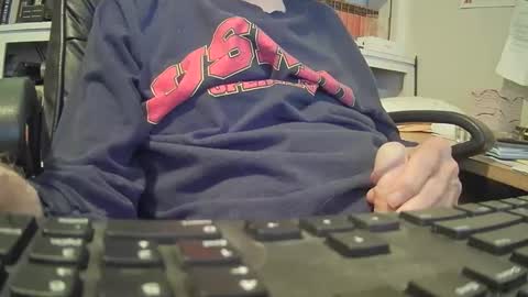 johngp777 online show from 04/29/26, 01:48