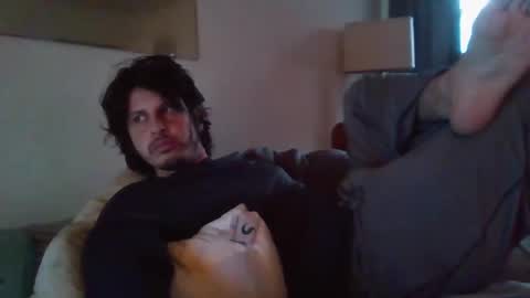 Snapshot of johnjohn90909 chatting on 11/15/25, 09:21 johnjohn online show from 11/15/25, 09:21