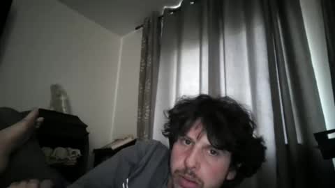 Snapshot of johnjohn90909 chatting on 04/25/26, 07:33 johnjohn online show from 04/25/26, 07:33