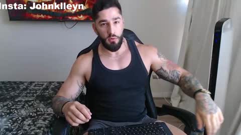 Snapshot of johnklleyn chatting on 11/07/25, 05:57 john online show from 11/07/25, 05:57