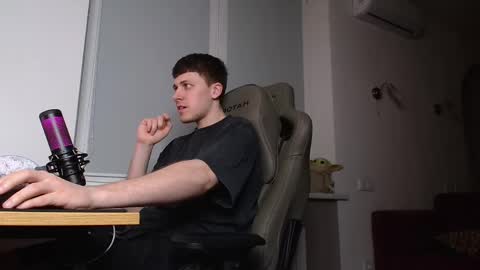 johnny boom online show from 03/10/25, 05:50