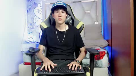 johnny_cagee online show from 10/11/25, 05:50