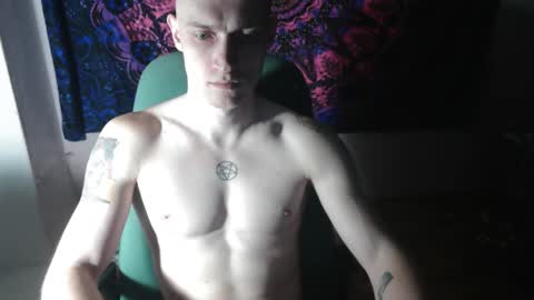 Snapshot of johnny_positive chatting on 09/29/25, 05:18 Johnny online show from 09/29/25, 05:18