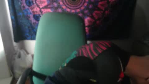 Snapshot of johnny_positive chatting on 10/02/25, 04:14 Johnny online show from 10/02/25, 04:14