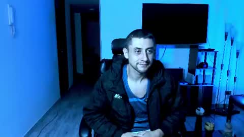 Johnny online show from 07/25/26, 01:04