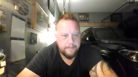 Snapshot of johnnydub3685 chatting on 11/02/25, 07:33 johnnydub3685 online show from 11/02/25, 07:33