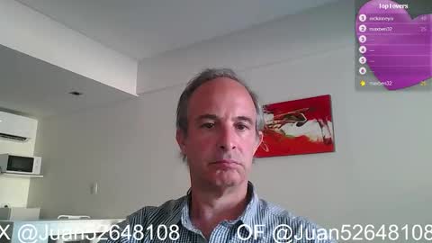 Snapshot of johnq_23 chatting on 10/21/25, 08:31 John online show from 10/21/25, 08:31