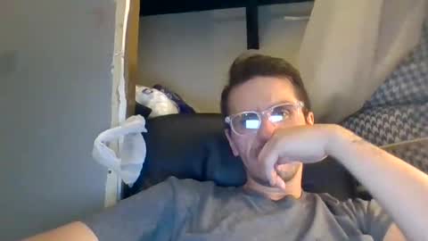 johnrenville1987 online show from 11/11/25, 10:37