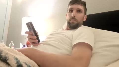 Snapshot of johnryantexas chatting on 10/30/25, 11:22 Give John Ryan A Thumbs Up online show from 10/30/25, 11:22