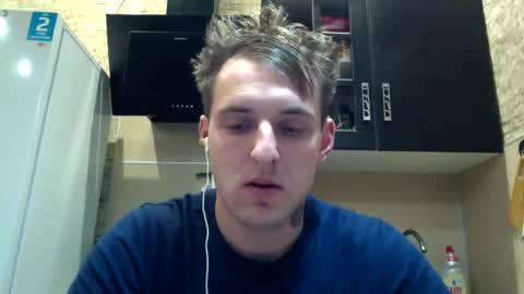 Snapshot of johny_hurdman27 chatting on 12/08/24, 06:17 johny27 online show from 12/08/24, 06:17
