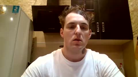 Snapshot of johny_hurdman27 chatting on 12/24/24, 02:01 johny27 online show from 12/24/24, 02:01