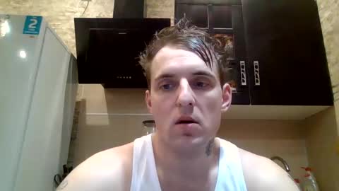 Snapshot of johny_hurdman27 chatting on 12/27/24, 02:22 johny27 online show from 12/27/24, 02:22