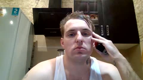 Snapshot of johny_hurdman27 chatting on 01/06/25, 06:31 johny27 online show from 01/06/25, 06:31