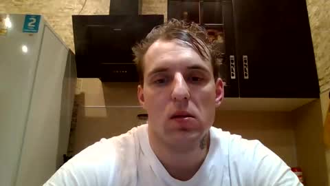 Snapshot of johny_hurdman27 chatting on 01/17/25, 06:44 johny27 online show from 01/17/25, 06:44