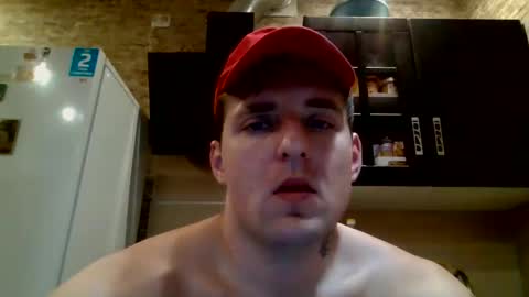 Snapshot of johny_hurdman27 chatting on 10/23/25, 01:21 johny27 online show from 10/23/25, 01:21