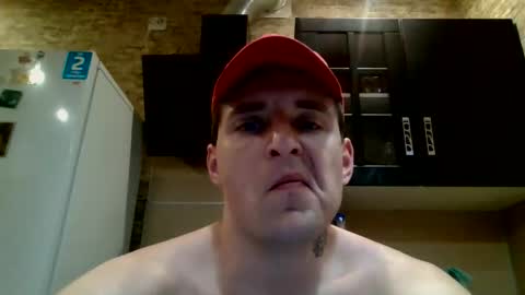 Snapshot of johny_hurdman27 chatting on 12/13/25, 08:25 johny27 online show from 12/13/25, 08:25