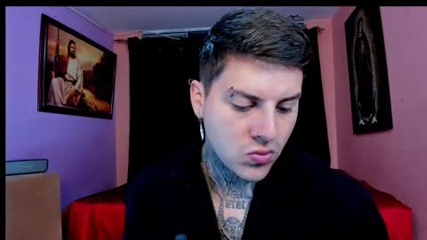 Johny online show from 12/01/25, 05:12