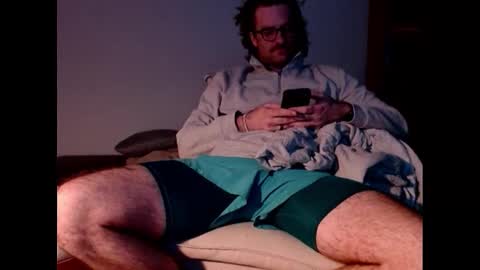 Snapshot of johnybeats chatting on 10/27/25, 12:58 johnybeats online show from 10/27/25, 12:58