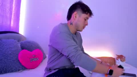 johnycooper08 online show from 06/15/26, 01:46