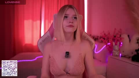 Paula online show from 05/18/26, 06:41