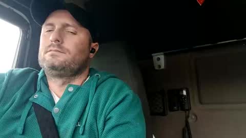 joinusetoo online show from 09/10/25, 08:58