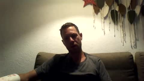 Snapshot of jojo19844 chatting on 11/25/25, 10:21 jojo19844 online show from 11/25/25, 10:21