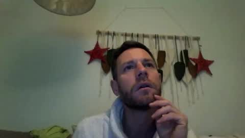 Snapshot of jojo19844 chatting on 12/04/25, 10:18 jojo19844 online show from 12/04/25, 10:18