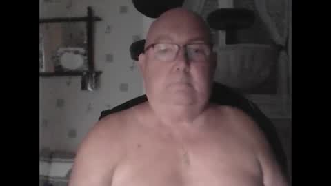 Snapshot of jojo60000529566 chatting on 12/02/24, 02:19 jojo60000529566 online show from 12/02/24, 02:19