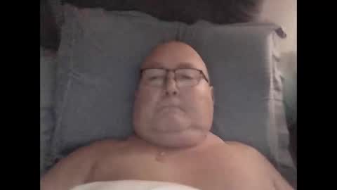 Snapshot of jojo60000529566 chatting on 12/12/24, 02:04 jojo60000529566 online show from 12/12/24, 02:04