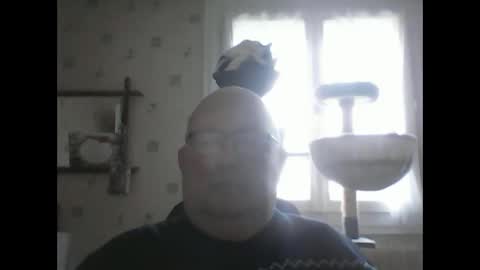 Snapshot of jojo60000529566 chatting on 12/24/24, 10:33 jojo60000529566 online show from 12/24/24, 10:33