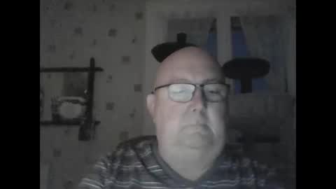 Snapshot of jojo60000529566 chatting on 12/27/24, 04:43 jojo60000529566 online show from 12/27/24, 04:43