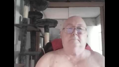 Snapshot of jojo60000529566 chatting on 02/03/25, 11:31 jojo60000529566 online show from 02/03/25, 11:31