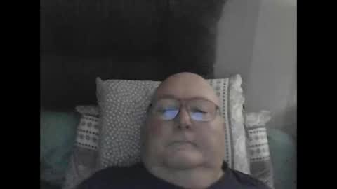 Snapshot of jojo60000529566 chatting on 02/14/25, 05:51 jojo60000529566 online show from 02/14/25, 05:51