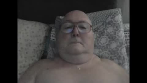 Snapshot of jojo60000529566 chatting on 03/04/25, 06:15 jojo60000529566 online show from 03/04/25, 06:15