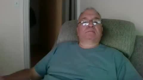 Snapshot of joker5339 chatting on 10/19/25, 12:17 joker5339 online show from 10/19/25, 12:17