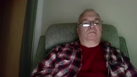 Snapshot of joker5339 chatting on 10/26/25, 12:22 joker5339 online show from 10/26/25, 12:22