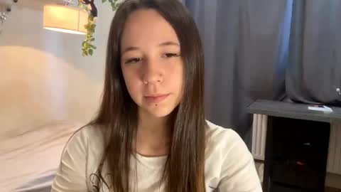 Snapshot of jolandamccammon chatting on 05/31/26, 05:37 I am Joline ntmuLets hit 10 Thumbs Up together online show from 05/31/26, 05:37