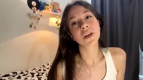 Snapshot of jolandamccammon chatting on 06/12/26, 02:38 I am Joline ntmuLets hit 10 Thumbs Up together online show from 06/12/26, 02:38
