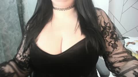 Jolene online show from 01/12/25, 02:30