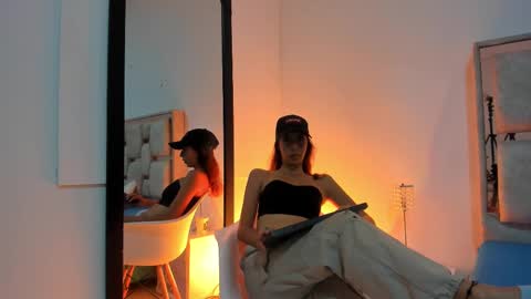 Snapshot of jolie_lov chatting on 02/15/25, 12:54 jolie_lov online show from 02/15/25, 12:54